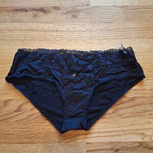 NWT VS black panties size Medium